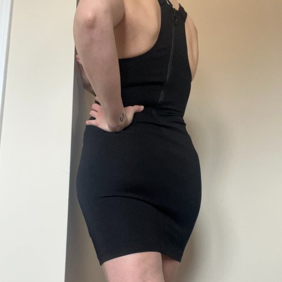 Aritzia Wilfred Free BodyCon Dress - Picture 5 of 6